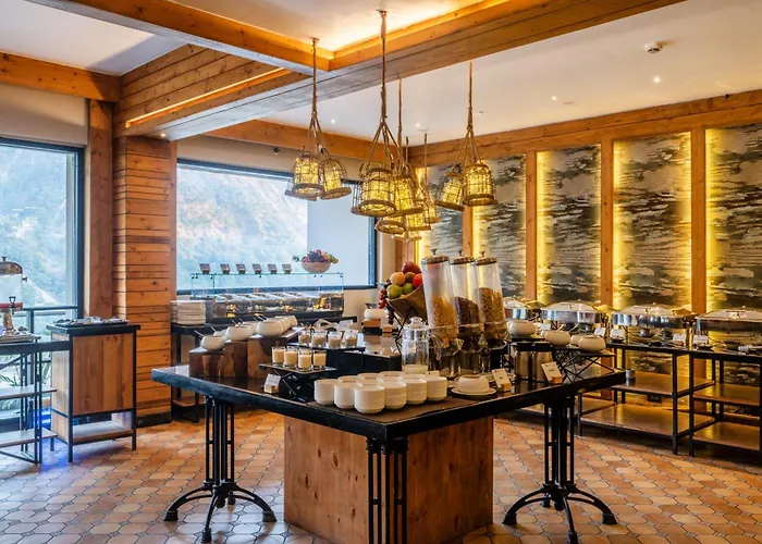 Antalya Hotel & Spa, Rishikesh